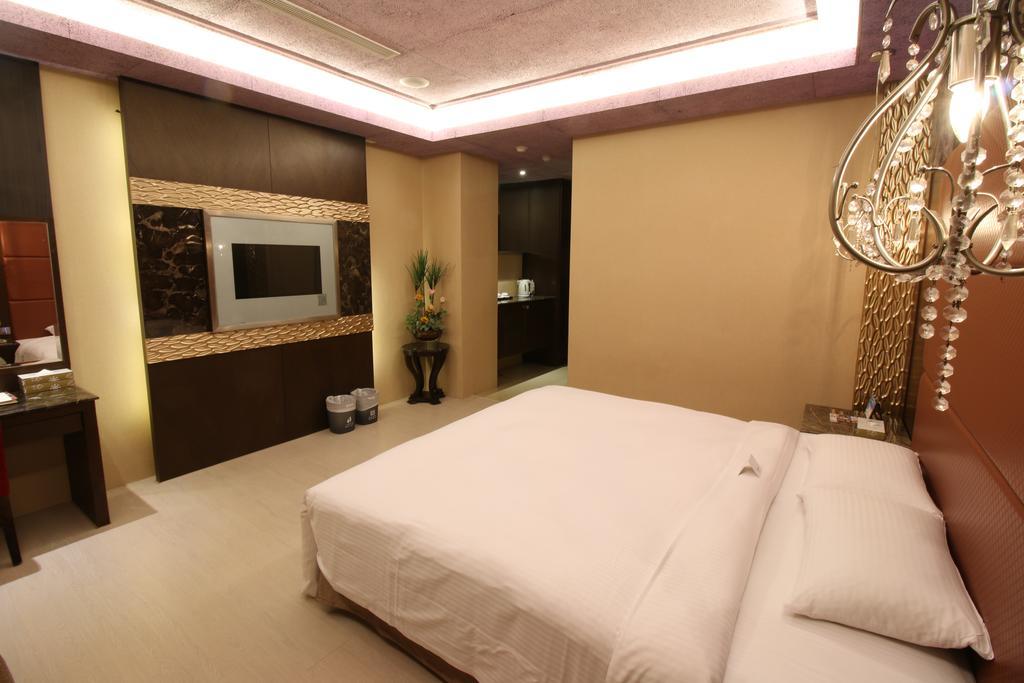 R7 Hotel Kaohsiung Dış mekan fotoğraf